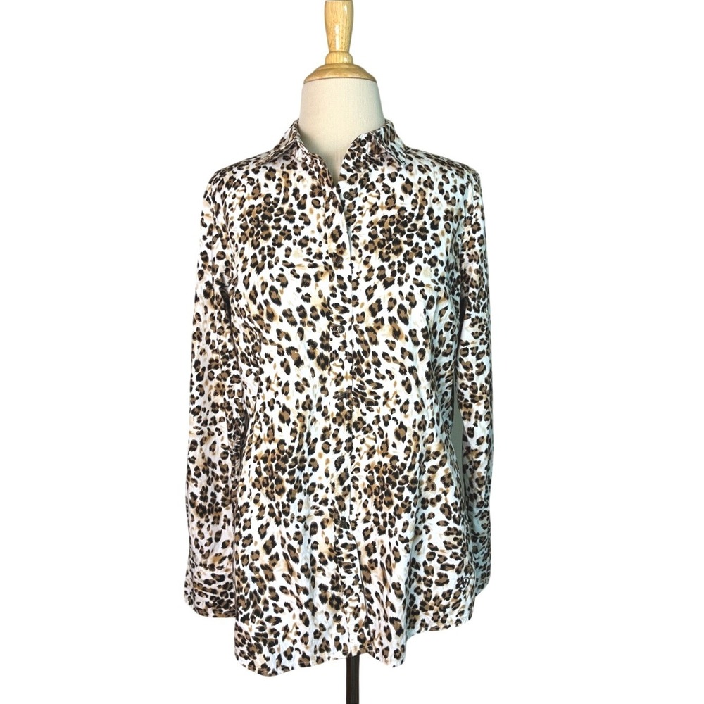ARIAT Women‎ Medium Animal Print Cotton Button Up Top Western Cowgirl Rodeo